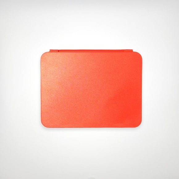 Brand New Pokemon Pokédex style Nintendo Switch Game Card Case - Holds 16 Games - Picture 3 of 4